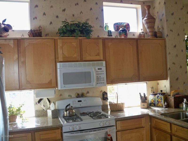 22518 N Las Lomas Ln, Sun City West, AZ 85375