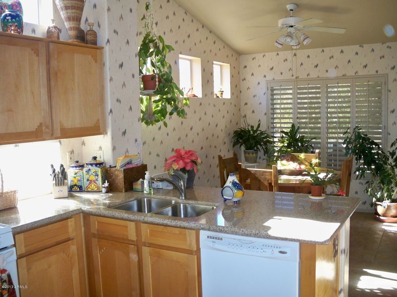 22518 N Las Lomas Ln, Sun City West, AZ 85375