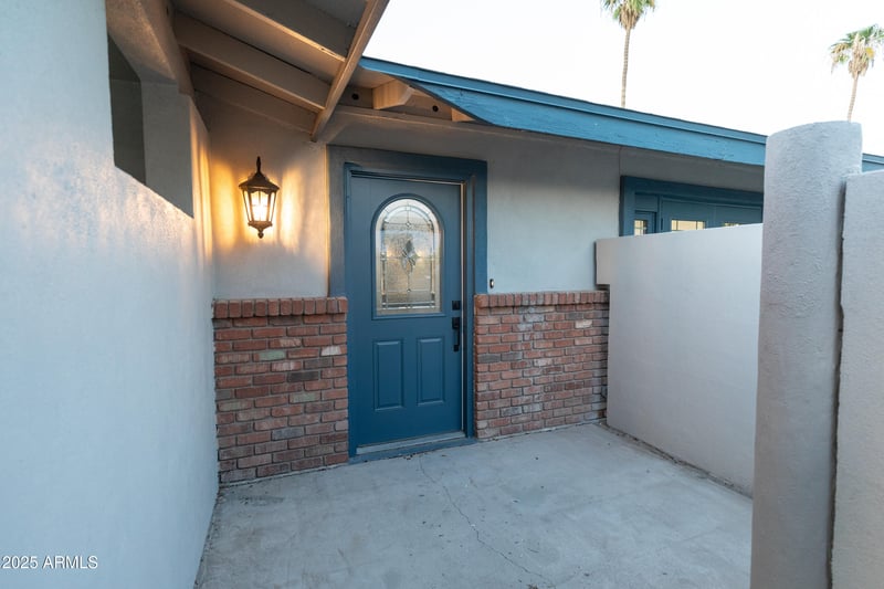 2252 Dartmouth St, Mesa, AZ 85213