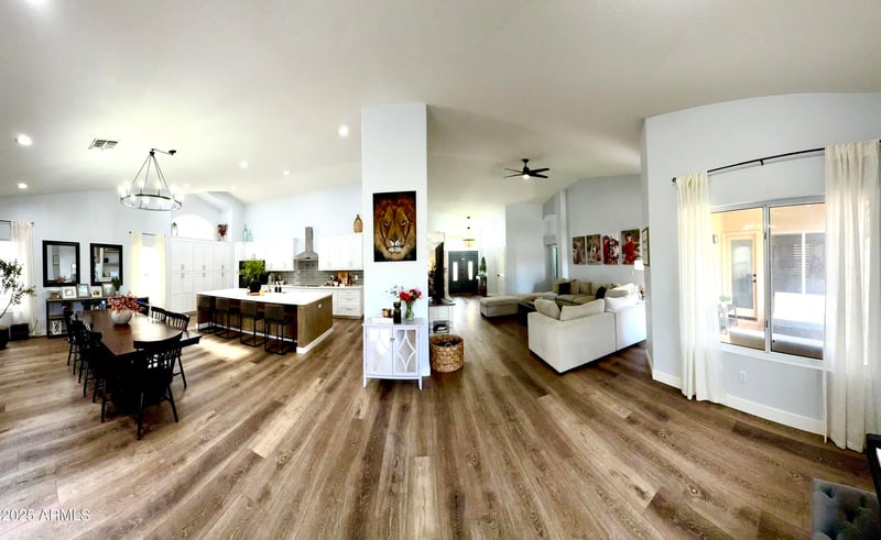 22523 62nd Ave, Glendale, AZ 85310