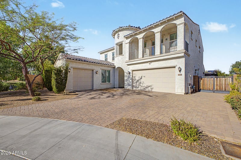 22529 N 33 St, Phoenix, AZ 85050