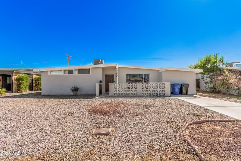 2253 Bramble Ave, Mesa, AZ 85204