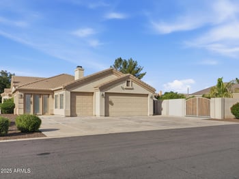 2254 Barbarita Ave, Gilbert, AZ 85234