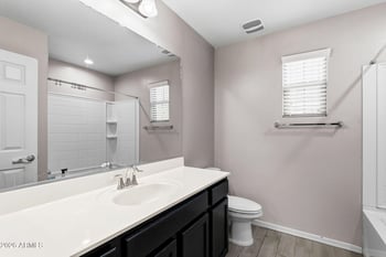 2254 University Dr #9, Mesa, AZ 85213