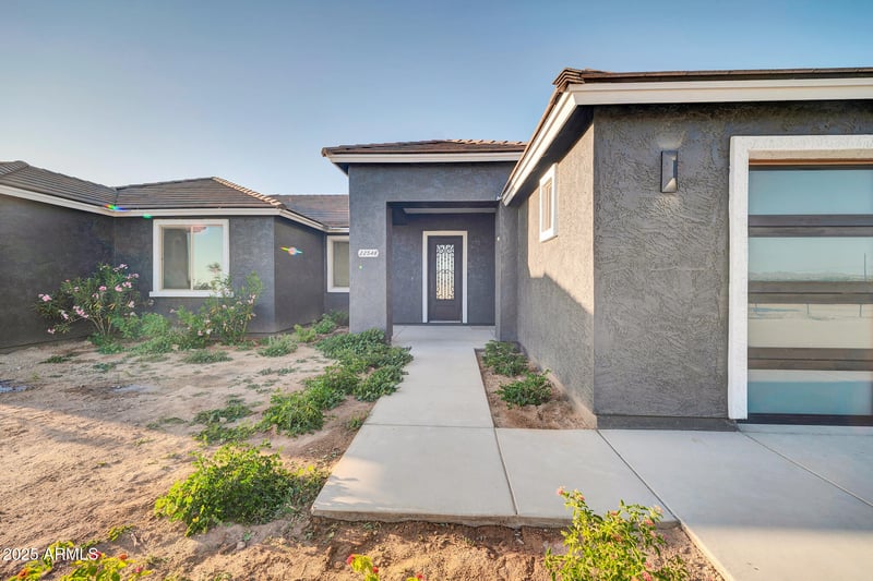 22548 Huntington Dr, Buckeye, AZ 85326