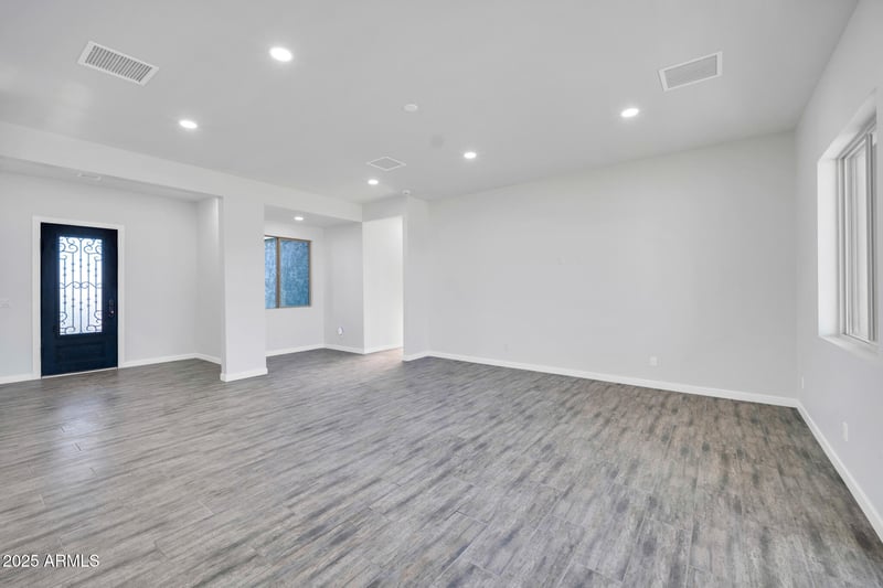 22548 Huntington Dr, Buckeye, AZ 85326