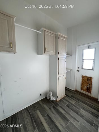 22548 Skinner Rd, Wittmann, AZ 85361