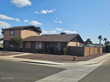 2255 Bloomfield Rd, Phoenix, AZ 85029