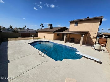 2255 Bloomfield Rd, Phoenix, AZ 85029