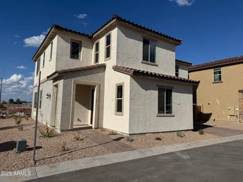 2255 S Swan Ct, Gilbert, AZ 85295