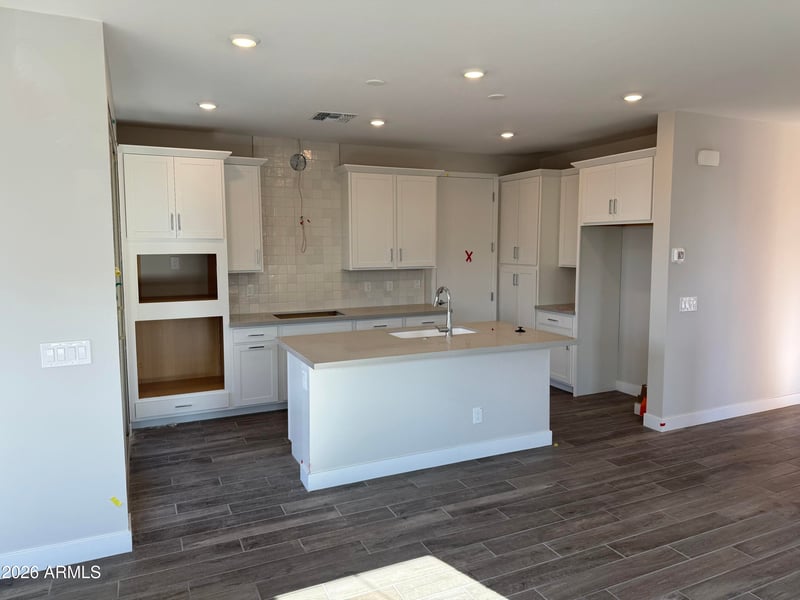 2255 S Swan Ct, Gilbert, AZ 85295