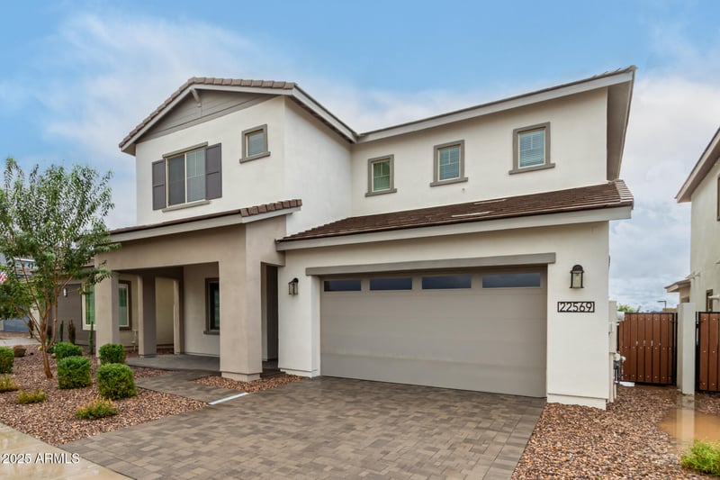 22569 Saddle Way, Queen Creek, AZ 85142