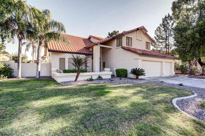 2257 E Huron Ct, Gilbert, AZ 85234
