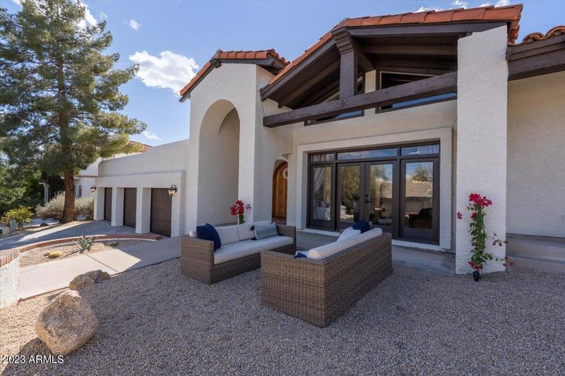 2257 E Vogel Ave, Phoenix, AZ 85028