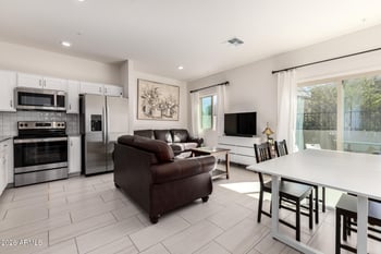 2257 Echo Ln, Phoenix, AZ 85021