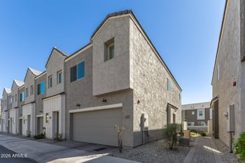 2257 Echo Ln, Phoenix, AZ 85021