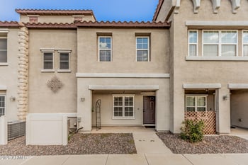 2257 Huntington Dr, Phoenix, AZ 85040