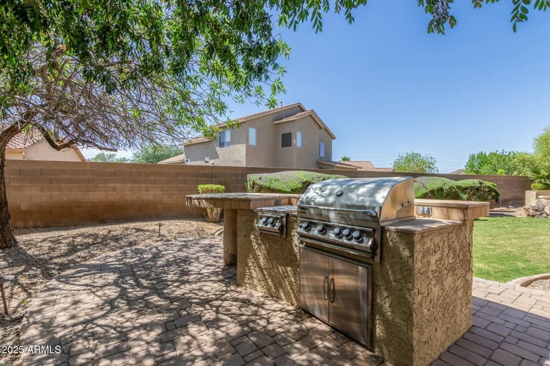 2257 Redwood Ct, Chandler, AZ 85286