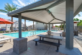 2257 W Echo Ln, Phoenix, AZ 85021