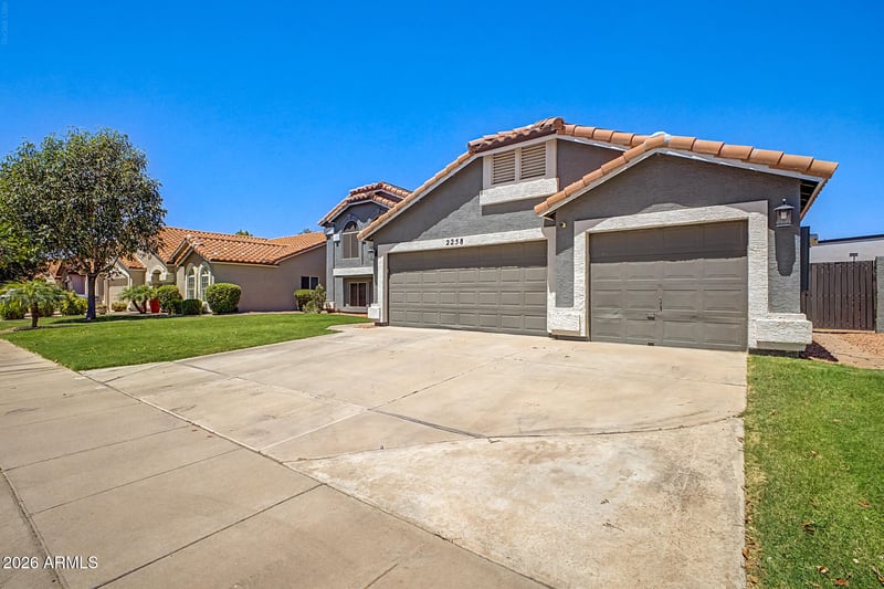 2258 E Santa Cruz Dr, Gilbert, AZ 85234