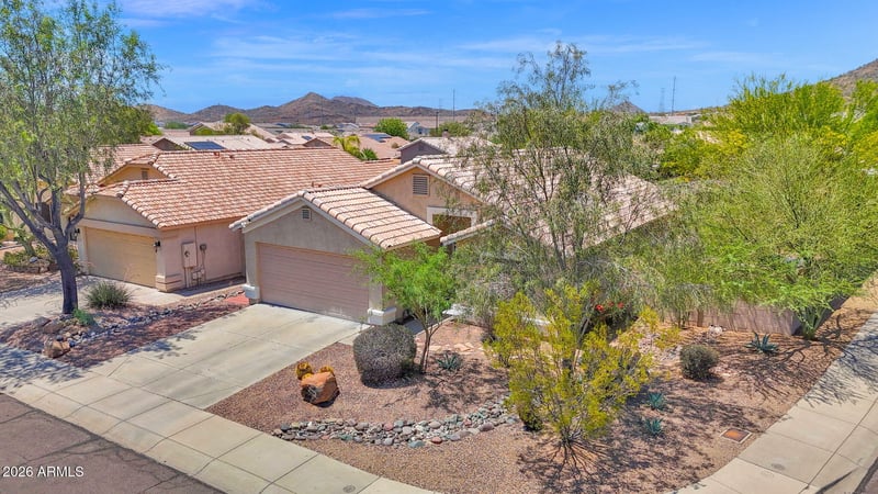 2258 Soft Wind Dr, Phoenix, AZ 85024