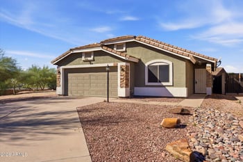 226 103rd Cir, Mesa, AZ 85207