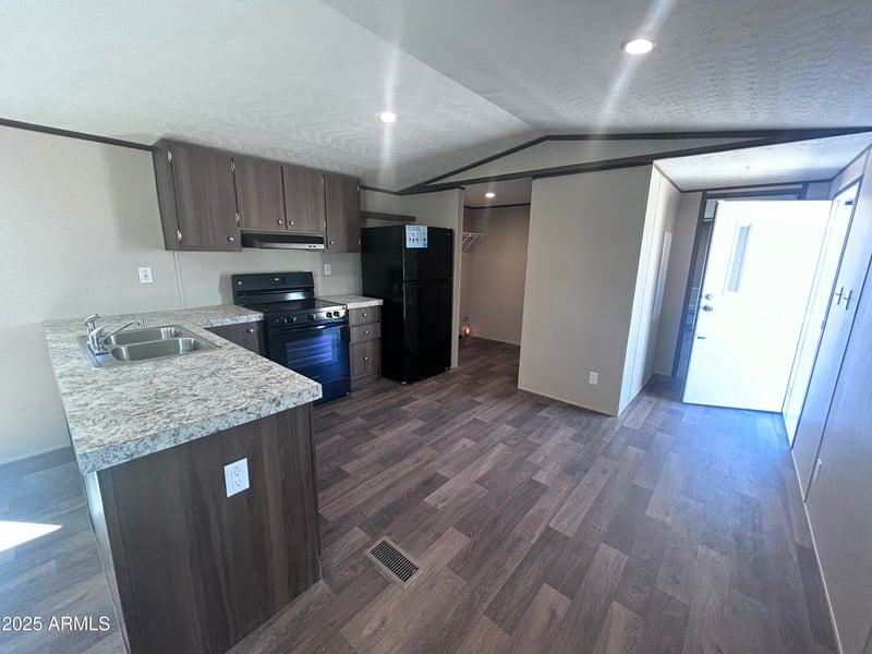 226 81st St, Mesa, AZ 85207