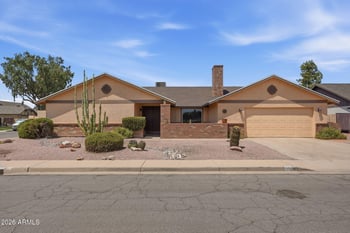 226 Glencove St, Mesa, AZ 85201