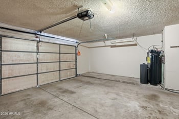 226 Glencove St, Mesa, AZ 85201