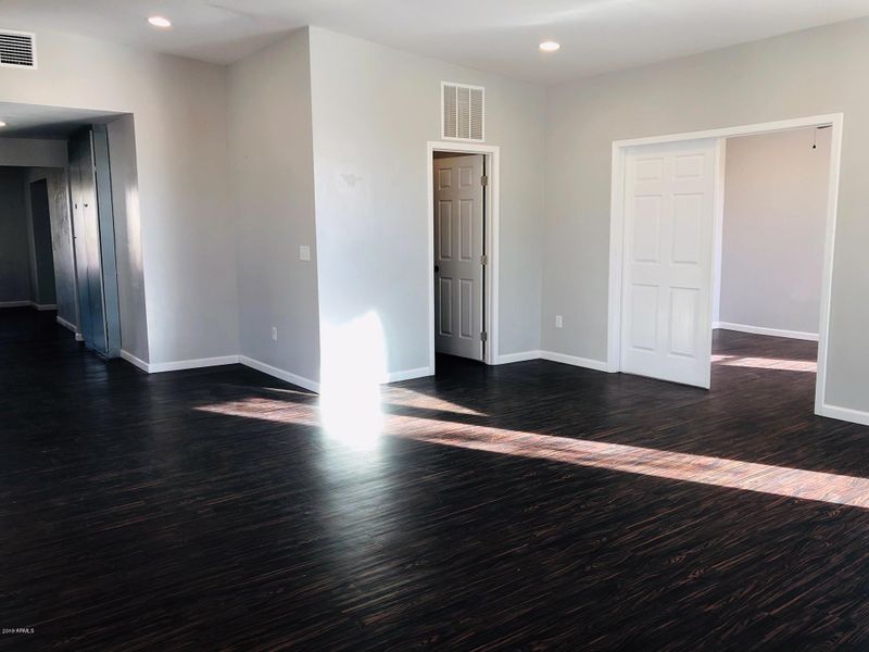 226 N Merrill Rd, Mesa, AZ 85207