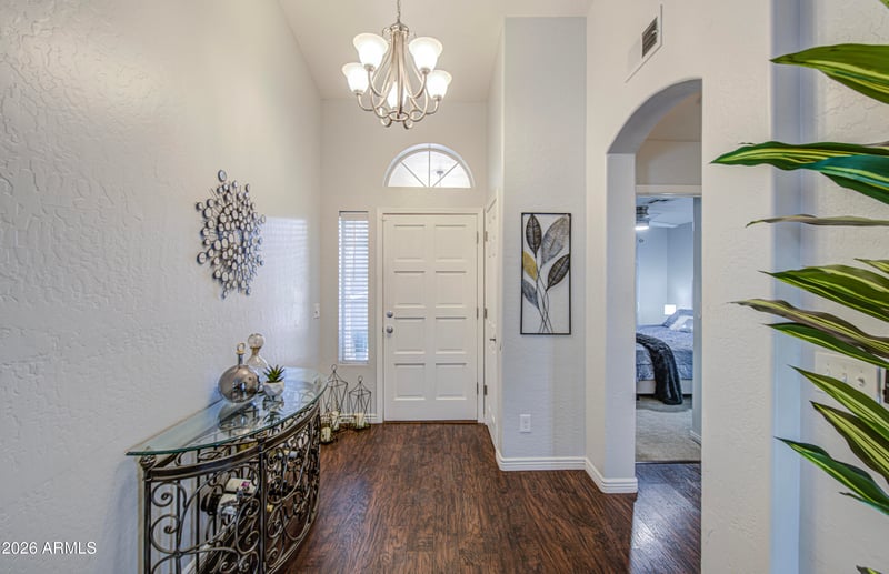 226 Nielson St, Gilbert, AZ 85234