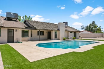 226 Ranch Rd, Tempe, AZ 85284