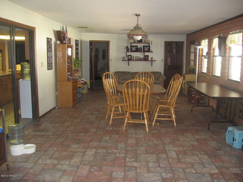 2260 E Grandview St, Mesa, AZ 85213