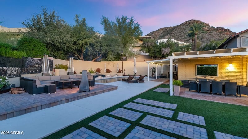 2260 E Palmaire Ave, Phoenix, AZ 85020