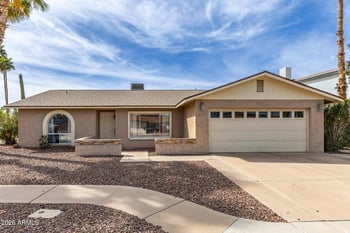 2260 Estrella Cir, Mesa, AZ 85202
