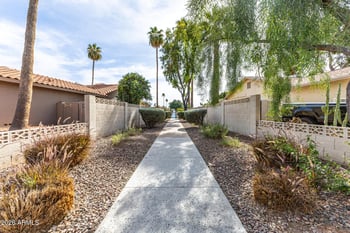 2260 Estrella Cir, Mesa, AZ 85202