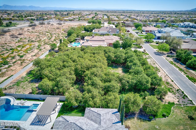 2260 Plum St #3, Gilbert, AZ 85298