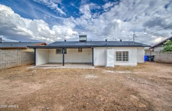 2260 W Pecan Rd, Phoenix, AZ 85041