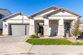 2260 Warbler Rd, Gilbert, AZ 85297
