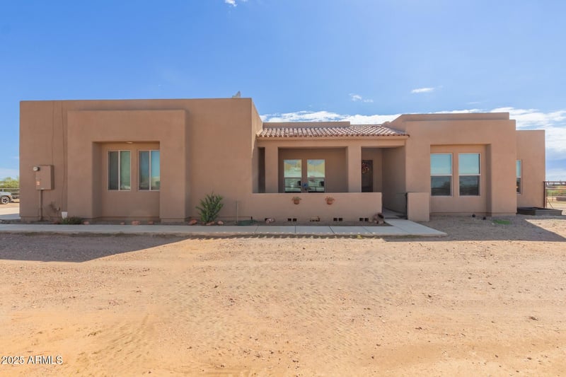 22603 Laura St, Wittmann, AZ 85361