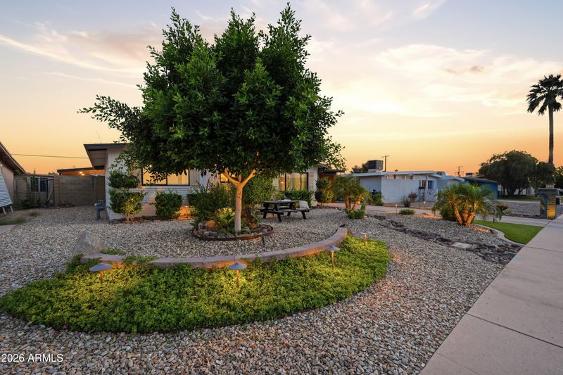 2261 E Bramble Ave, Mesa, AZ 85204