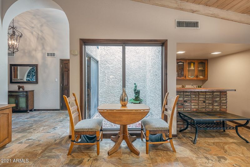 2261 E Jensen St, Mesa, AZ 85213