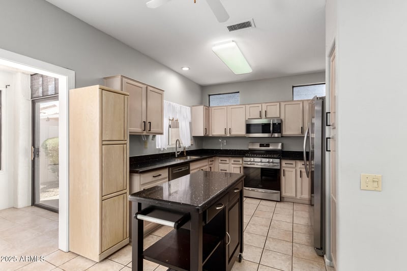 22610 Cabana Ln, Sun City West, AZ 85375