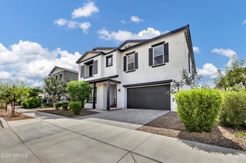 22617 Roundup Way, Queen Creek, AZ 85142