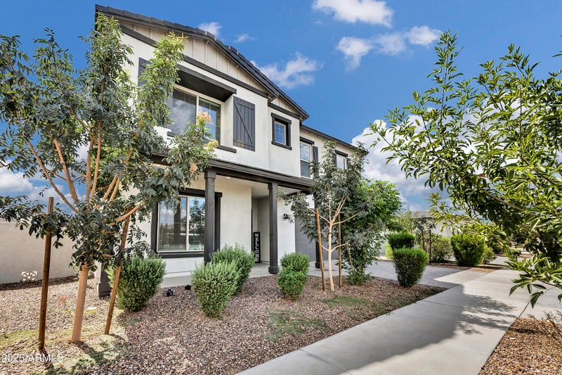 22617 Roundup Way, Queen Creek, AZ 85142