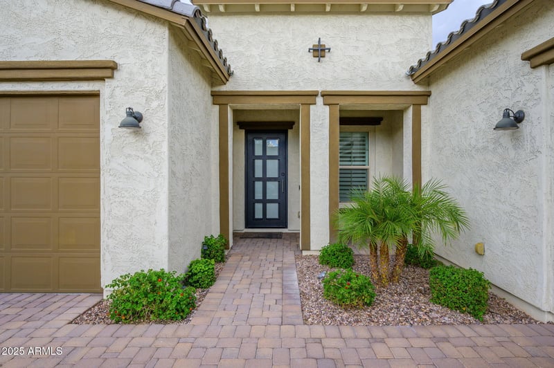 22618 Cave Butte St, Phoenix, AZ 85050