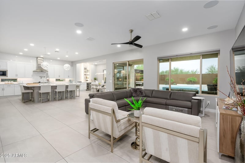 22618 Cave Butte St, Phoenix, AZ 85050