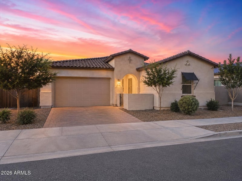 22618 Roundup Way, Queen Creek, AZ 85142