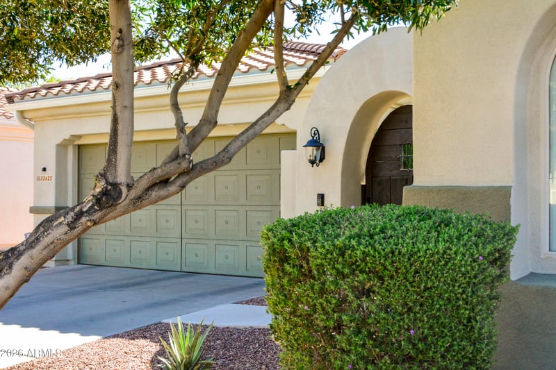 22625 Las Positas Dr, Sun City West, AZ 85375