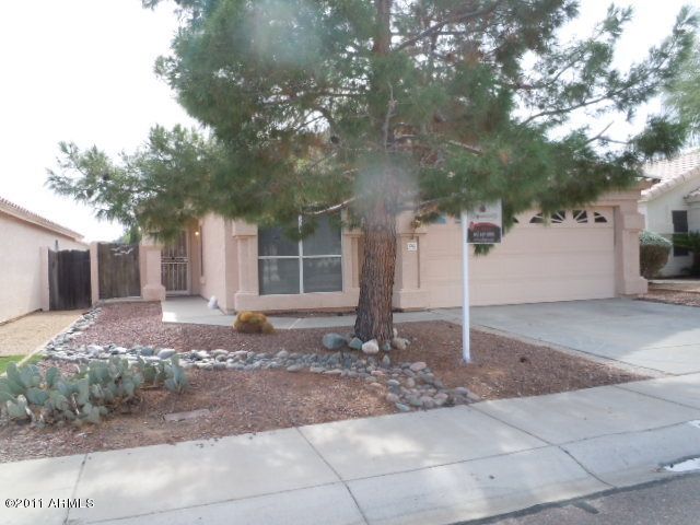 2263 E Ross Ave, Phoenix, AZ 85024